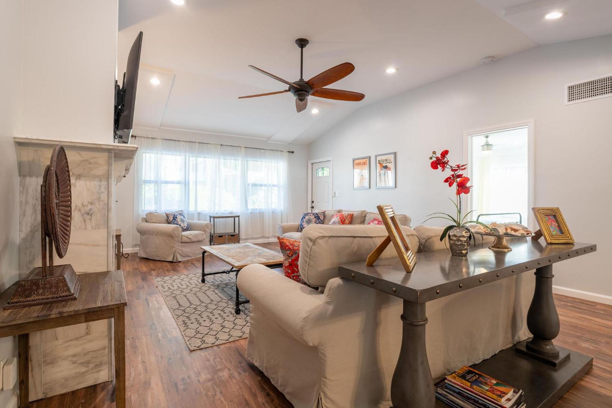 4 Bed/4,5 Bath Beach House 포트 로더데일 외부 사진